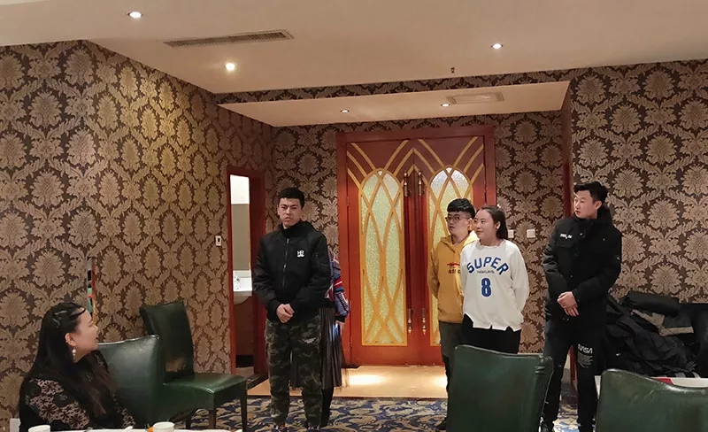 &#20080;&#29699;&#45;&#20080;&#29699;&#65288;&#20013;&#22269;&#65289;