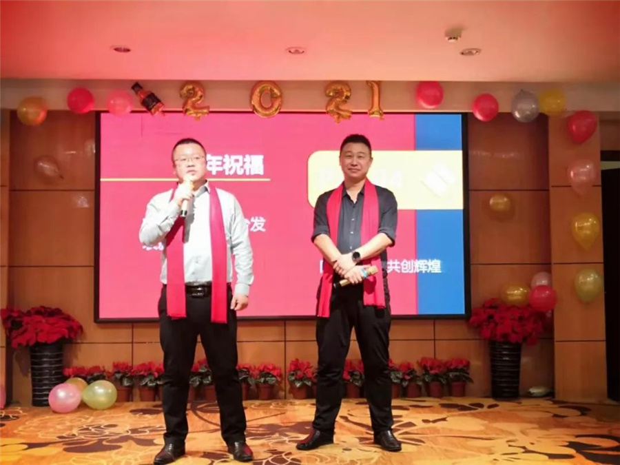&#20080;&#29699;&#45;&#20080;&#29699;&#65288;&#20013;&#22269;&#65289;
